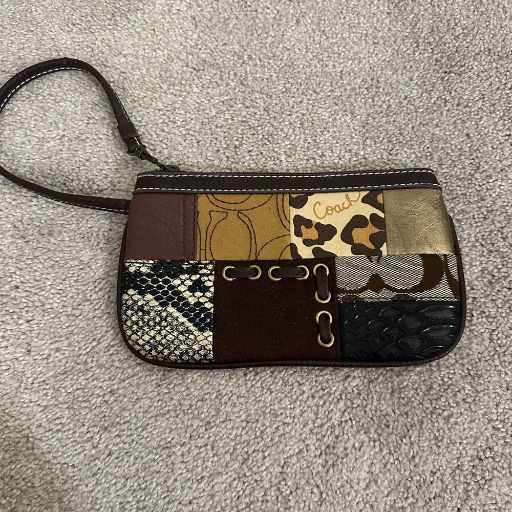 Vintage Y2K Coach patchwork wristlet
